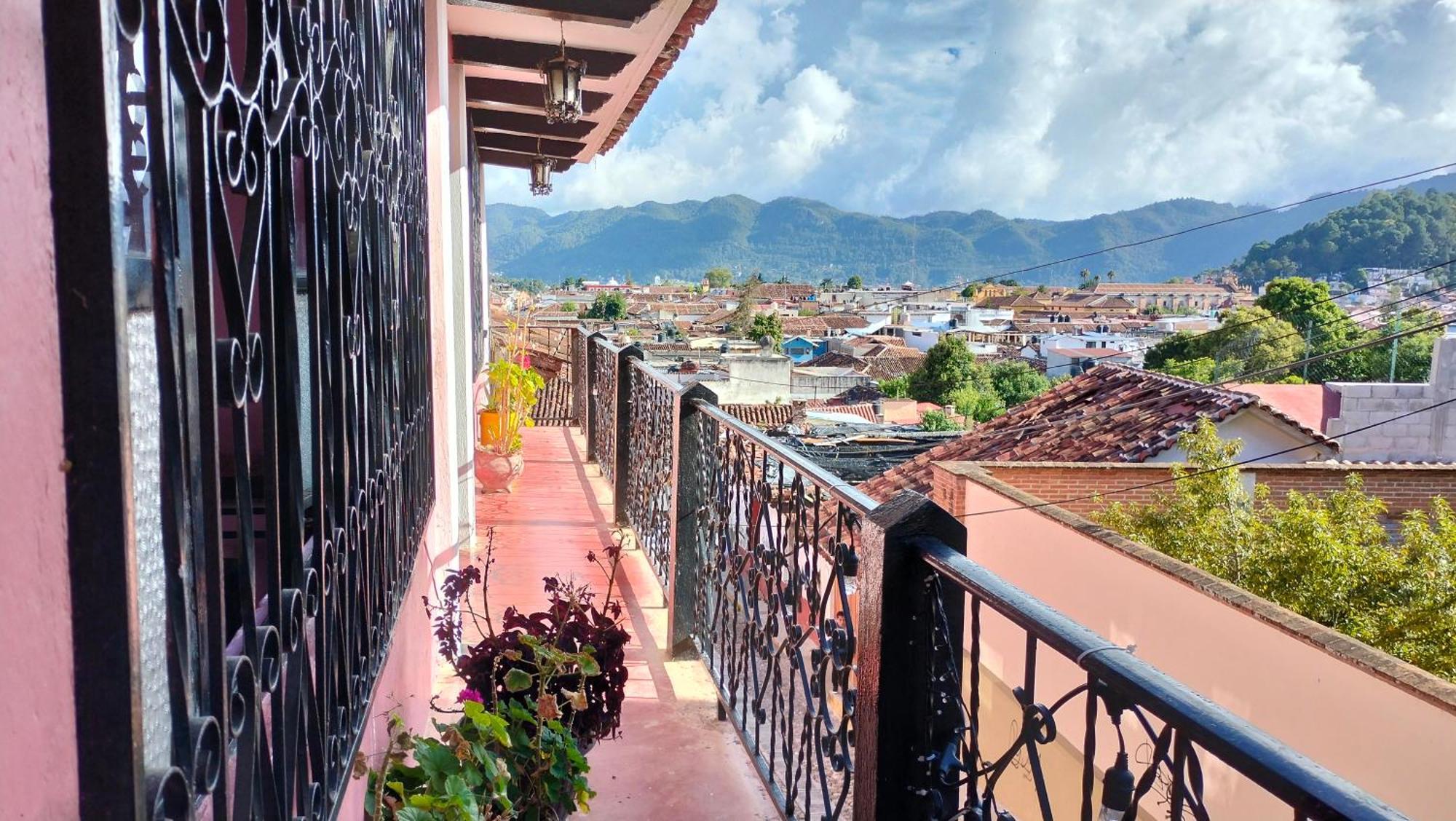 Kukulkan Hostal San Cristóbal de Las Casas Kültér fotó